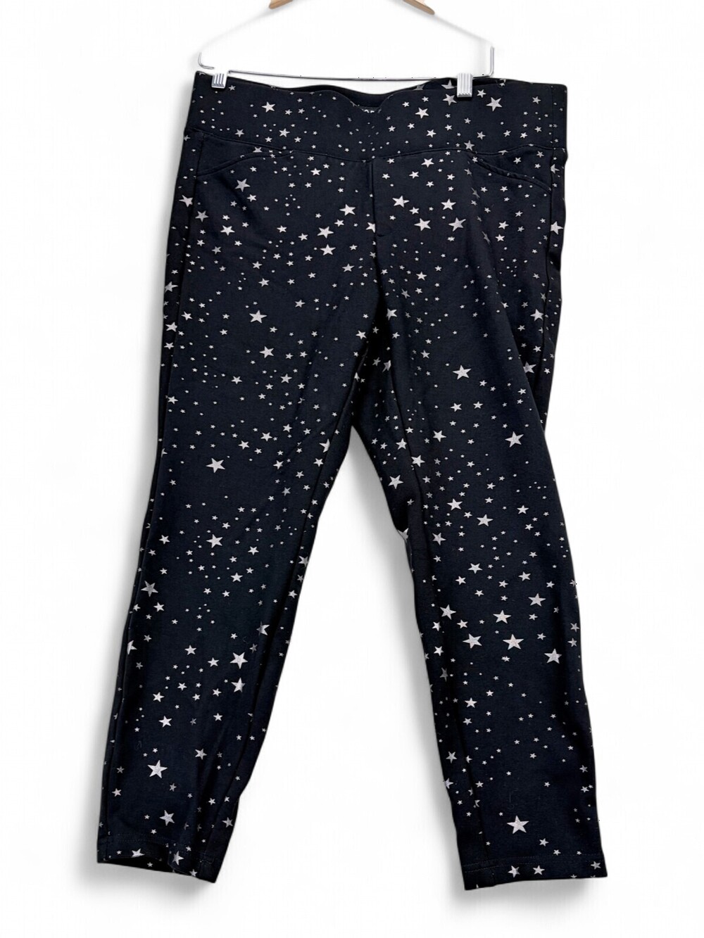 Torrid 1X Star Print Ankle Cropped Pants Pixie Black Gray Pull On Plus Size 1R